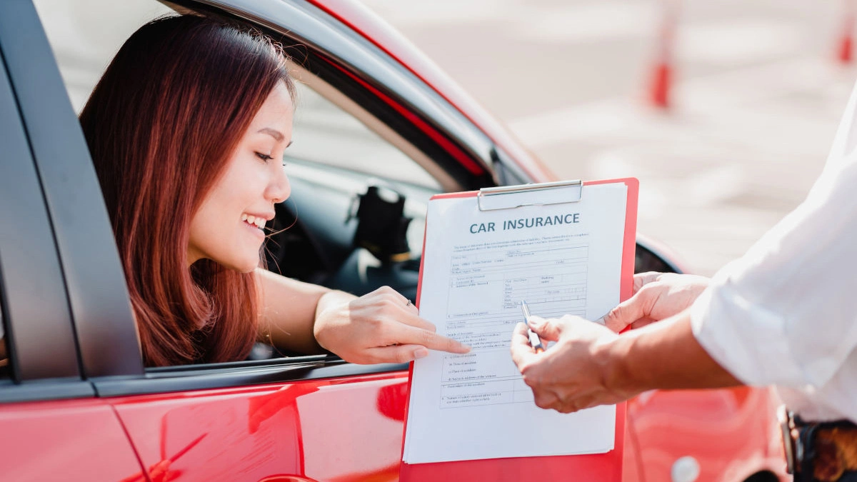 Car insurance replacement rental workflow with customer signing rental agreement